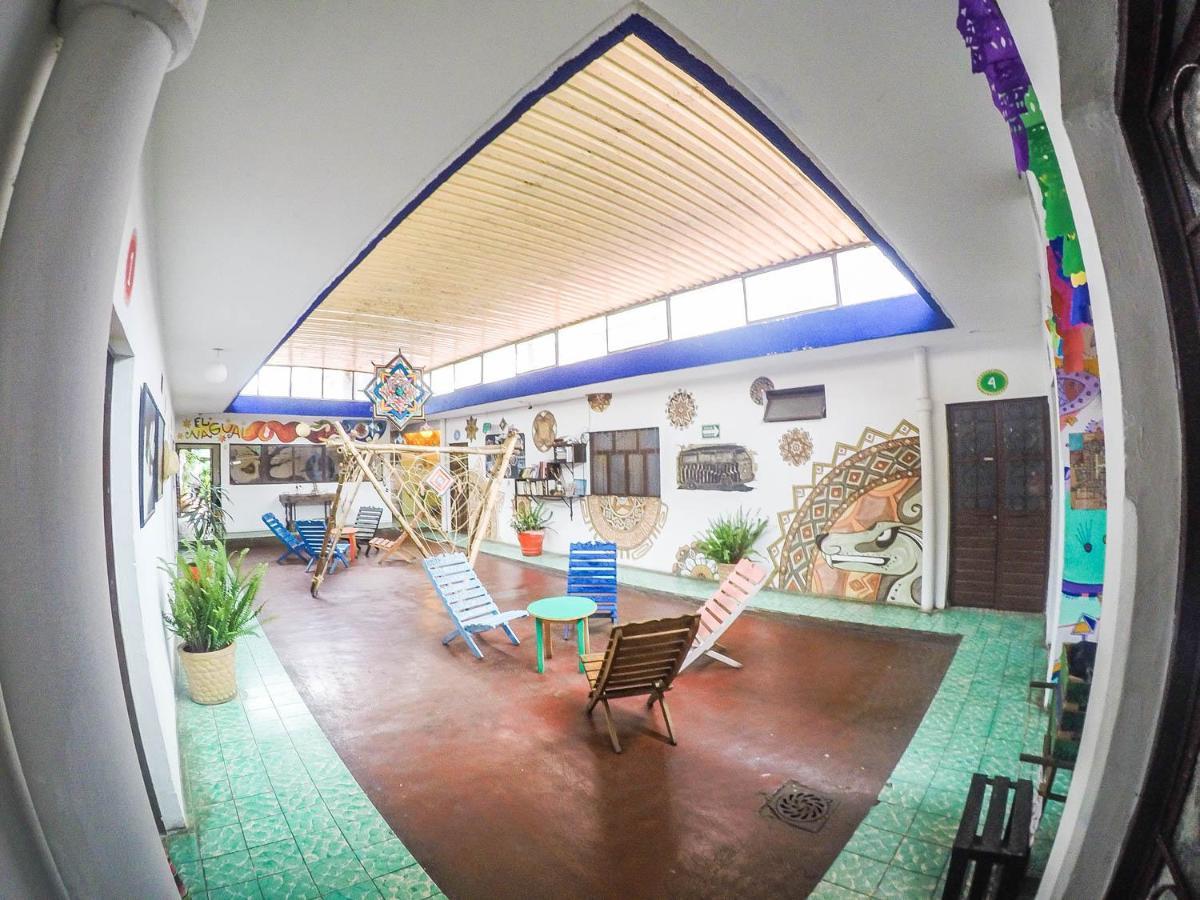Hostel El Nagual San Cristóbal de Las Casas Екстериор снимка
