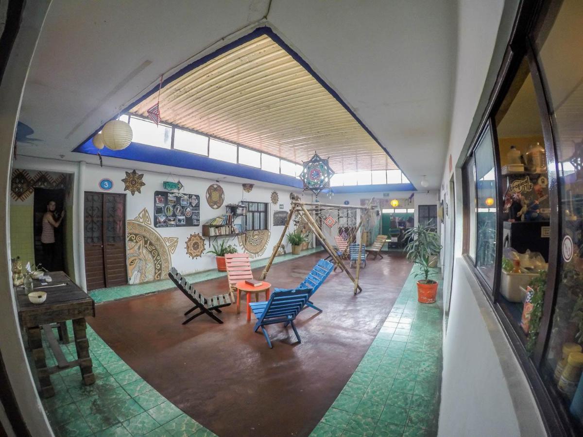 Hostel El Nagual San Cristóbal de Las Casas Екстериор снимка