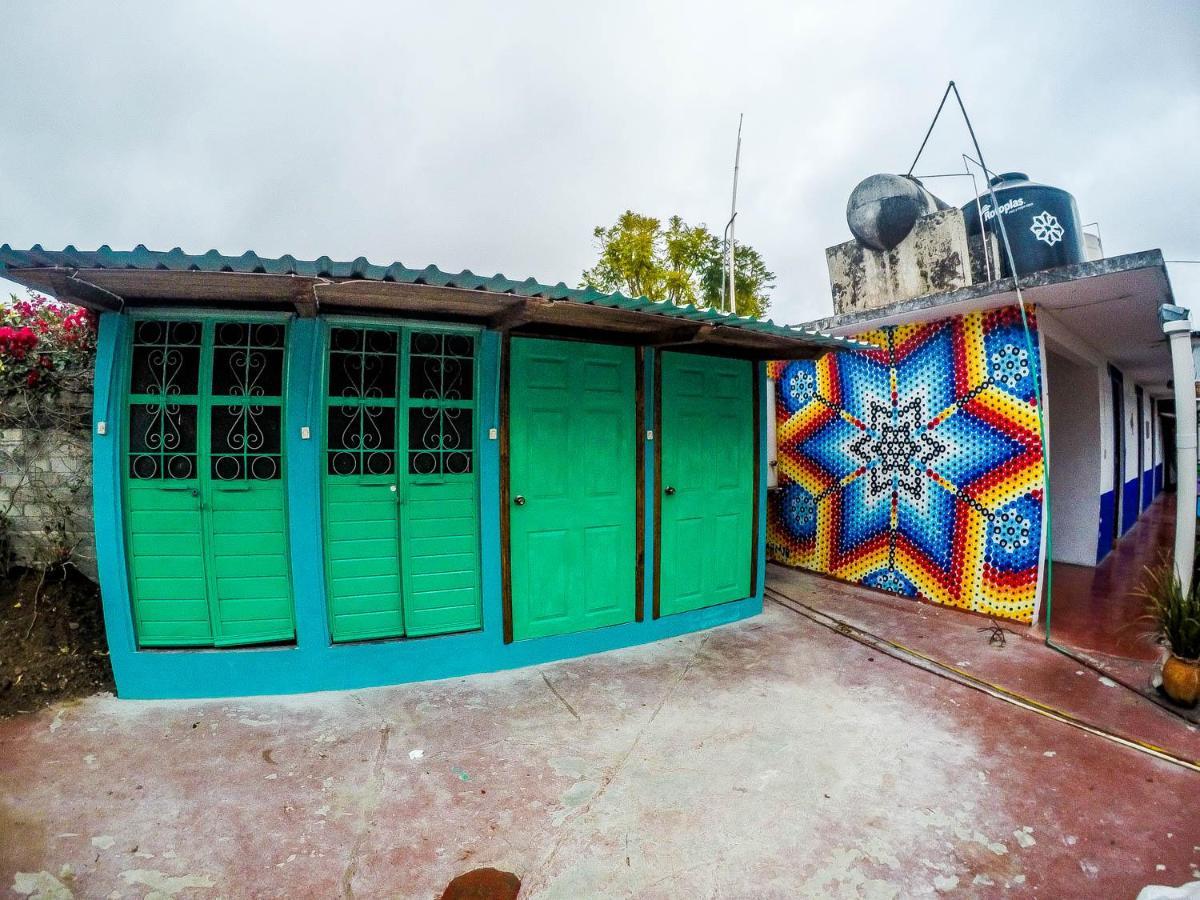 Hostel El Nagual San Cristóbal de Las Casas Екстериор снимка