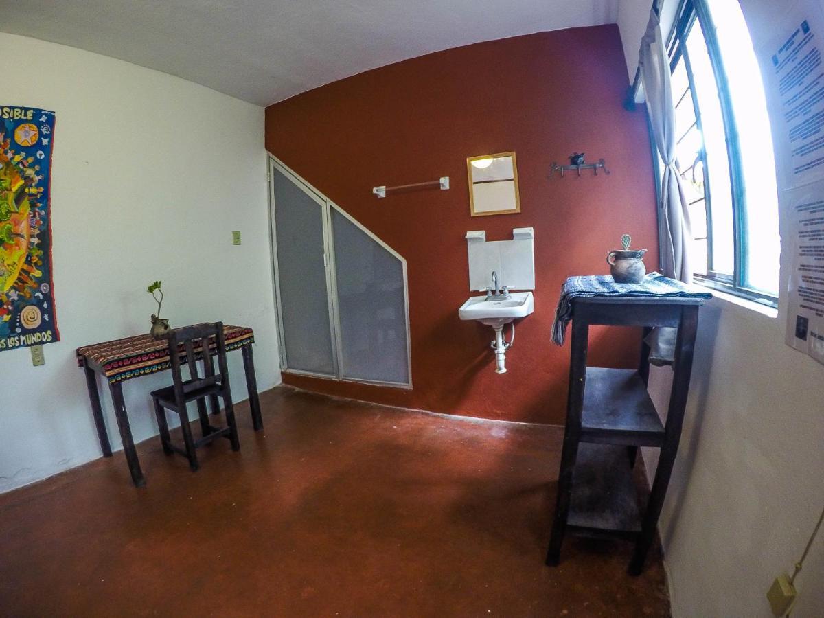 Hostel El Nagual San Cristóbal de Las Casas Екстериор снимка