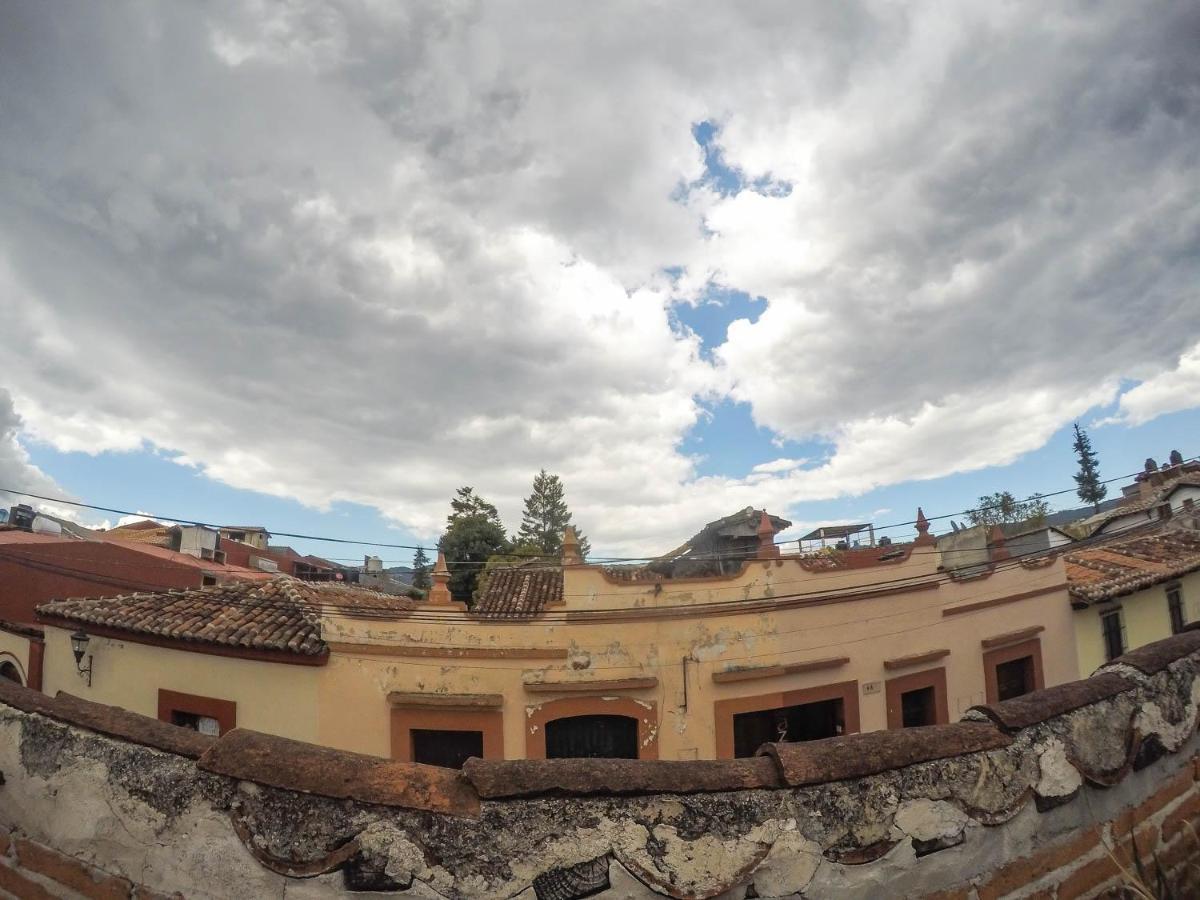 Hostel El Nagual San Cristóbal de Las Casas Екстериор снимка