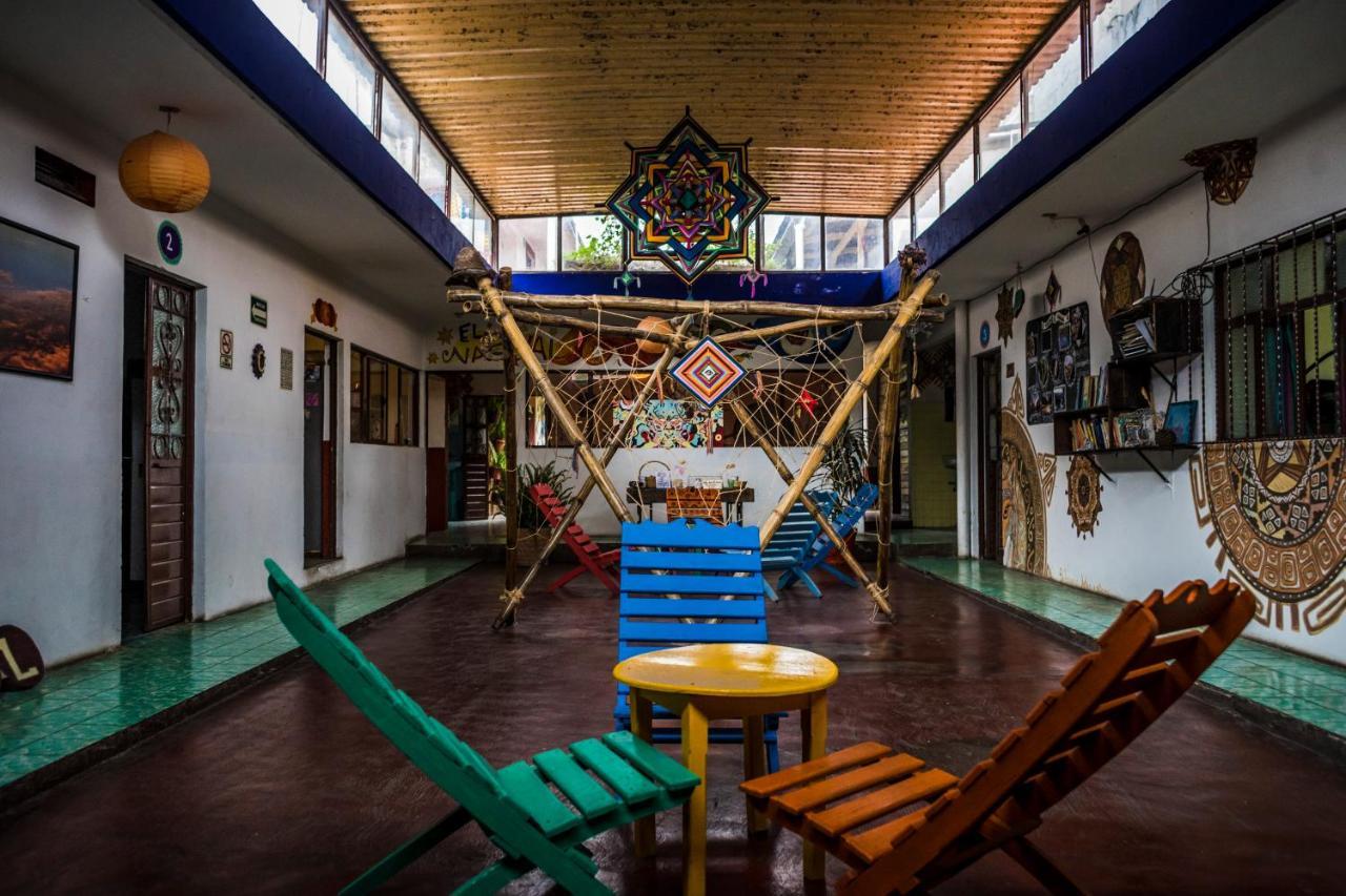 Hostel El Nagual San Cristóbal de Las Casas Екстериор снимка